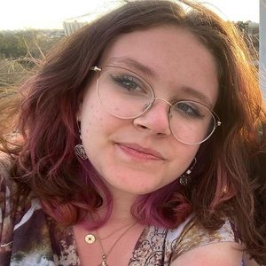 Meet your Posher, Lillie